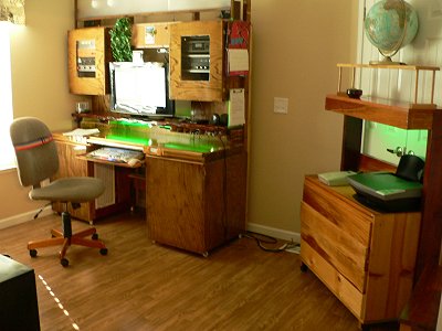 DESK200801.JPG, 28 kB