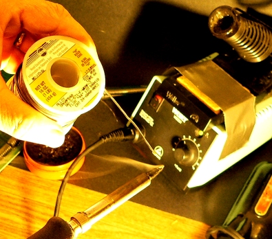 SOLDERSTATION.JPG, 126 kB