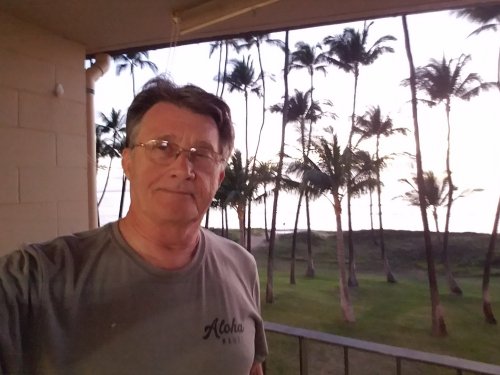 2020Maui0213_203545.jpg, 36kB