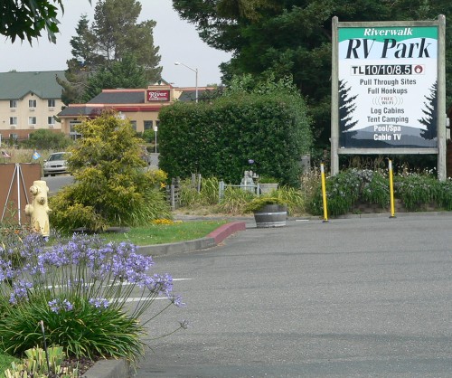 RiverWalk-Sign.jpg, 86kB
