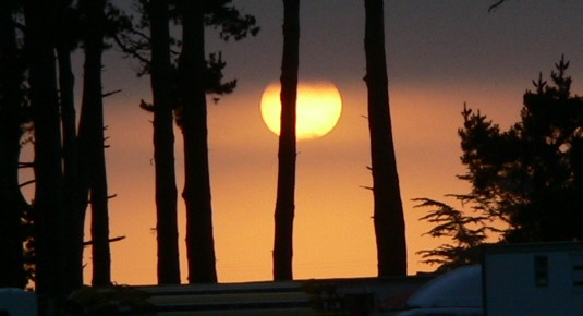 Sun-Under-Fog.jpg, 30kB