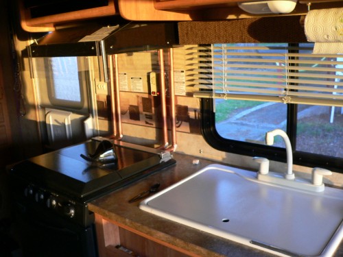 Sun-into-Kitchen.jpg, 54kB