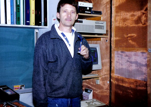 94COMPCAB.JPG, 71 kB