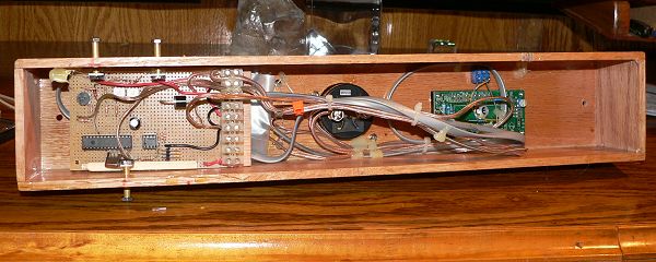 Underside of inclosure box - BordUnder.jpg, 40 kB