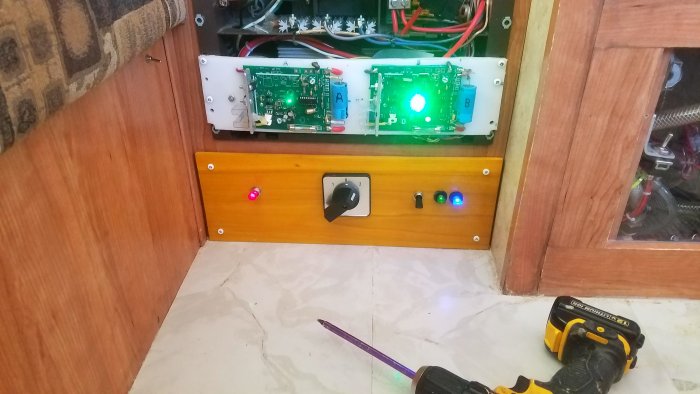 20201019_Panel.jpg, 52kB