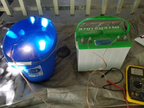 Batt1Bucket-20170921.jpg, 52kB