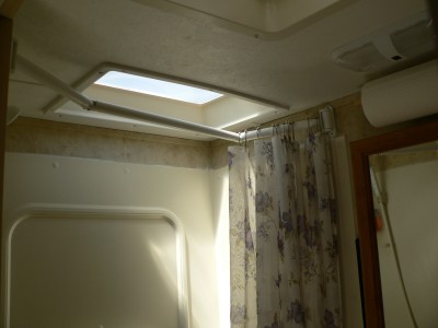 Curtain-Fold.jpg, 20kB