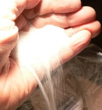 Deseccant-HSand.jpg, 11kB