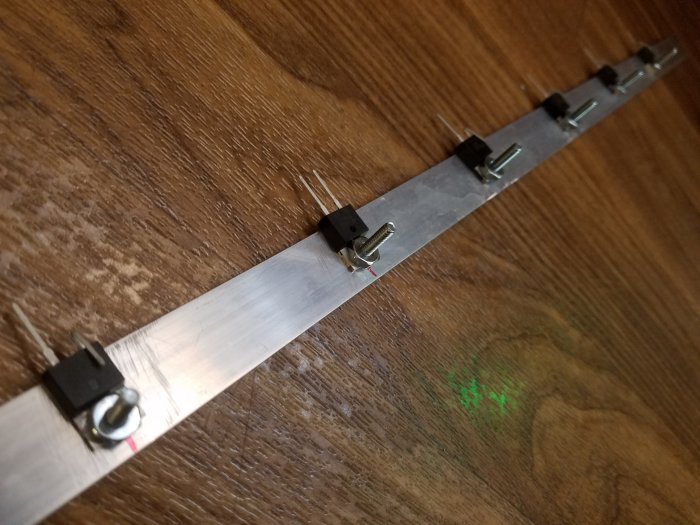 DiodesHeatSink.jpg, 71kB