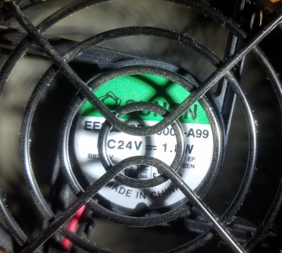 Fan-BedDrawerCloset.jpg, 36kB