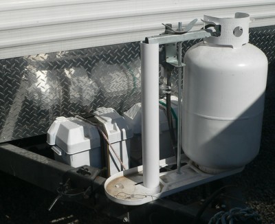 HitchTank10.jpg, 35kB