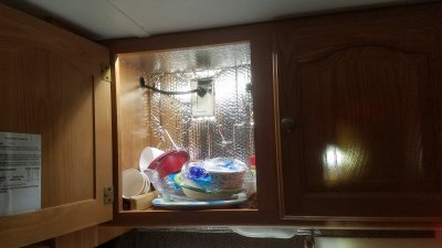 LightSinkTop1.jpg, 16kB