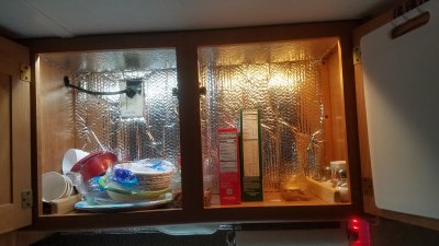 LightSinkTopBoth.jpg, 21kB