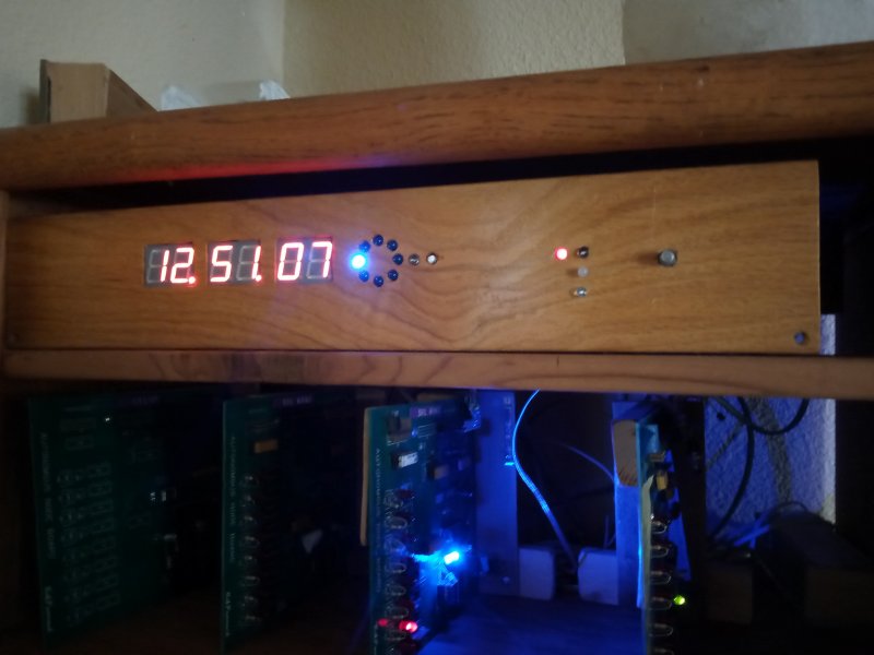MClock-13Front.jpg, 51kB