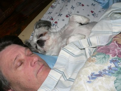 MyLex-InBed.jpg, 26kB