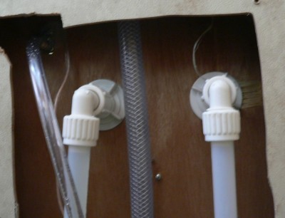 Shower-BackPannel.jpg, 23kB