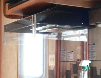 StoveHoodExten.jpg, 26kB