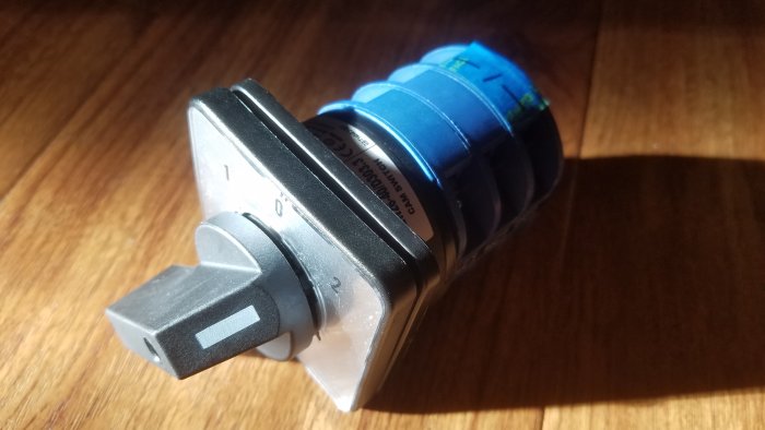 Switch-3ph-20201014_085139.jpg, 40kB