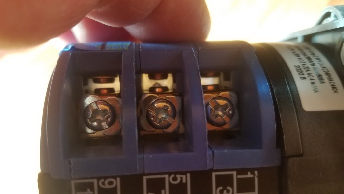 Switch-Daylight-20201014_085504.jpg, 32kB